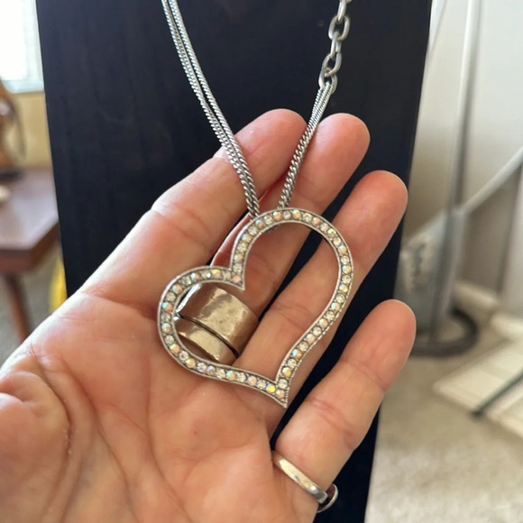 Silver rhinestone mixed chain statement necklace - Picture 4 of 9